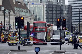 Zamach w Londynie. Polityk ryzykował życie, aby uratować policjanta