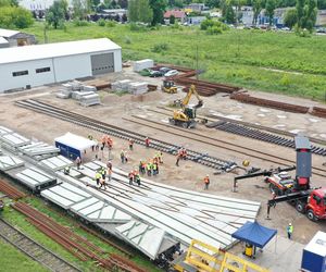 Kraków buduje Warszawie plac Zawiszy. Byliśmy w fabryce, gdzie powstanie 121 elementów wielkiej układanki