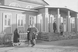 Osiedle Przyjaźń w Warszawie - zobacz zdjęcia pięknych drewnianych domków