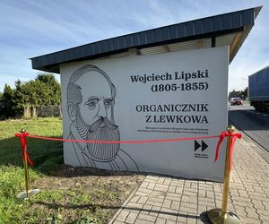 Lipski na przystanku. Muzeum w Lewkowie promuje dawnego właściciela 