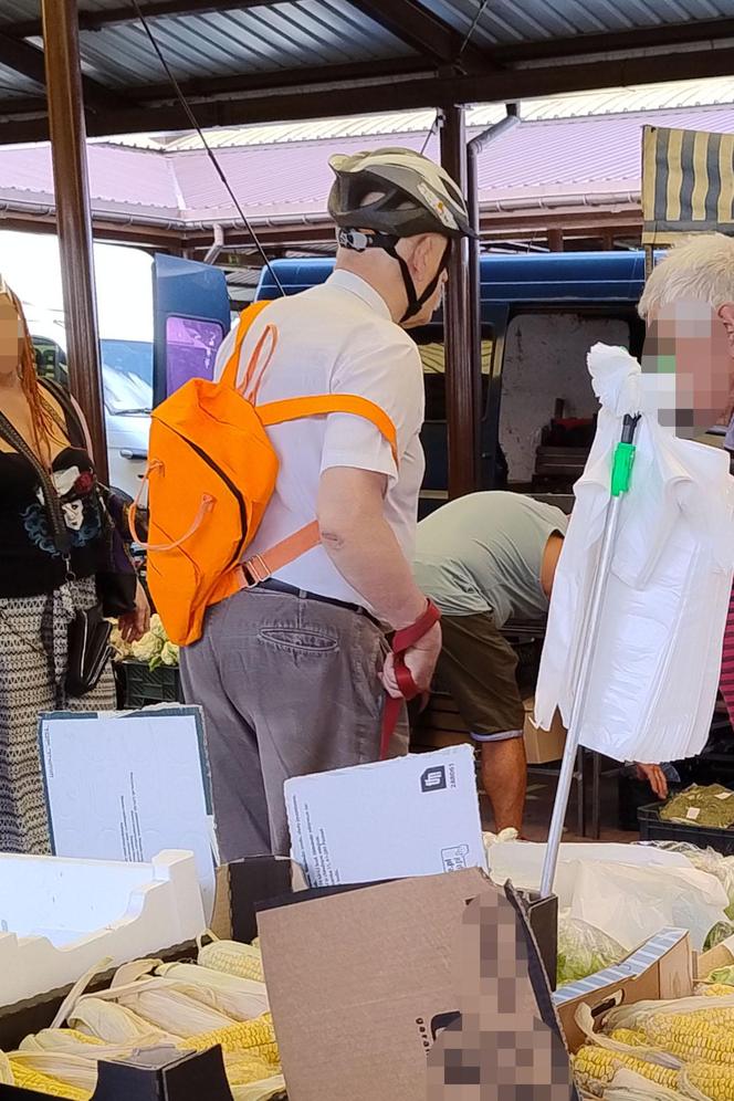 Korwin-Mikke na zakupach