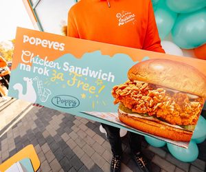 Czekali na to nawet 10 godzin! Szaleństwo na otwarciu Popeyes w Częstochowie