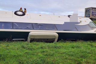   Poważny wypadek na A4. Dachował autobus. Ranna jedna osoba