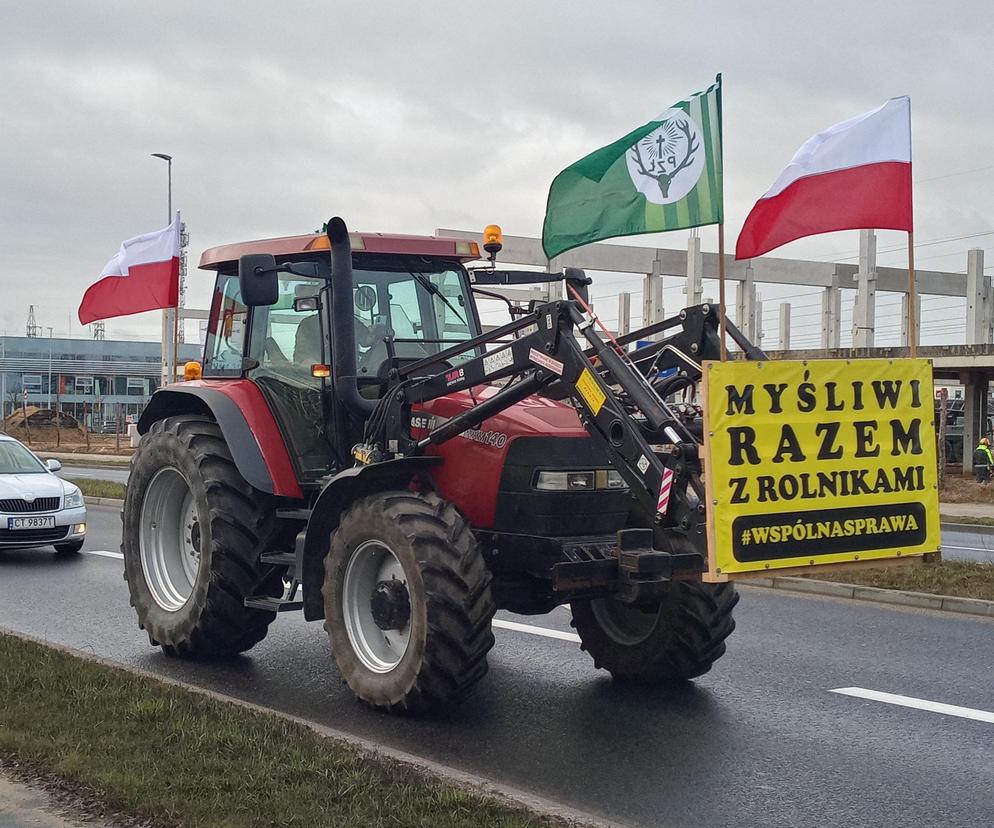 Protest rolników w Kujawsko-Pomorskiem. Znów wyjechali na drogi. Są utrudnienia w ruchu