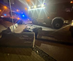 Groźny wypadek w Gdańsku. Dachowanie auta na ul. Sucharskiego