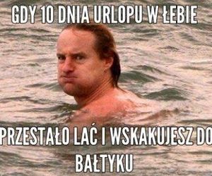 Najlepsze memy o wakacjach nad polskim morzem