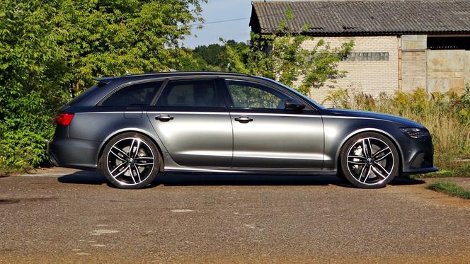 Audi RS6 Avant C7