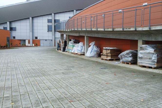 Dary dla powodzian pod halą Netto Arena