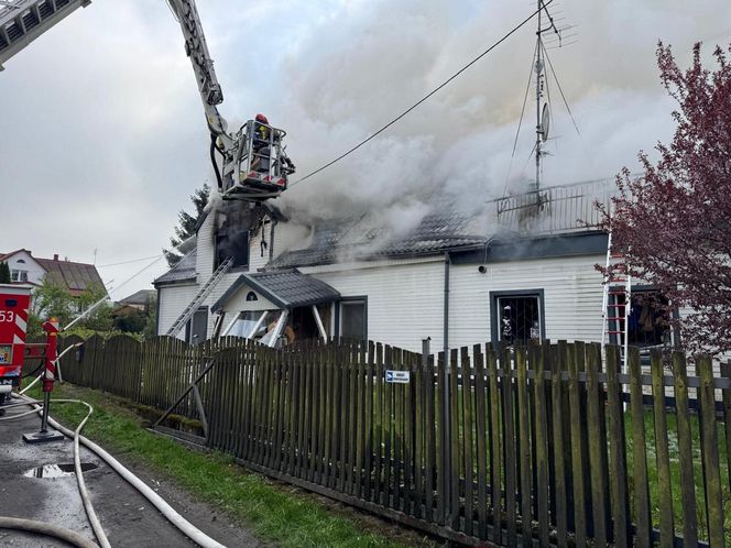 Alarm w Jagodniku. Najpierw wybuch, potem ogień! Są poszkodowani