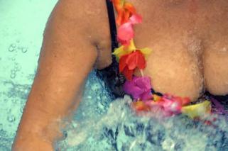 klapsy w rytmie disco.