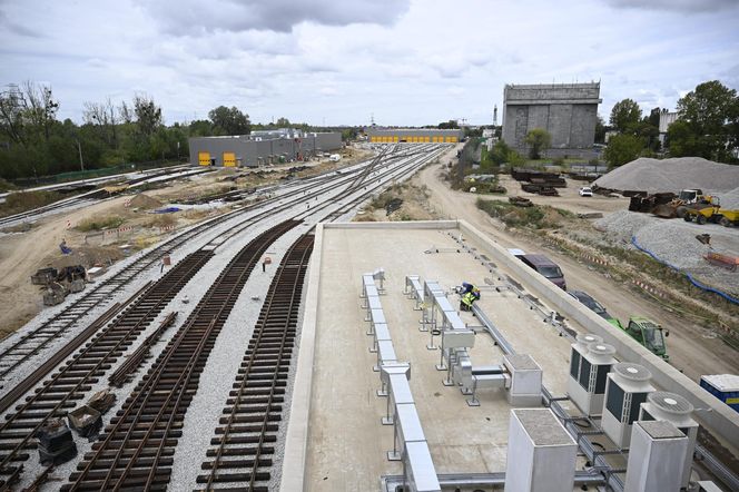 Byliśmy na budowie ostatniej stacji metra w Warszawie. Widok zapiera dech w piersiach