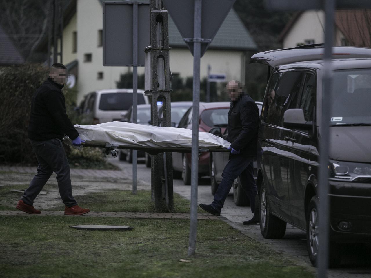 WYRŻNĄŁ RODZINĘ, BO OSZALAL Z ZAZDROŚCI.