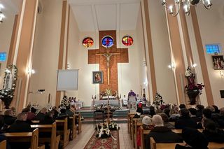 Pogrzeb matki i córki, które zginęły na drodze