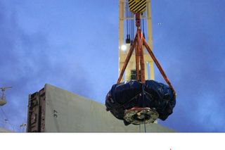 Pierwsza tarcza, która będzie drążyć tunel kolejowy pomiędzy Klęczanami a Limanową właśnie dotarła do Polski