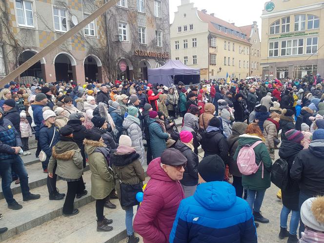 Koncert "Olsztyn solidarni z Ukrainą". Ile pieniędzy udało się zebrać? [ZDJĘCIA]