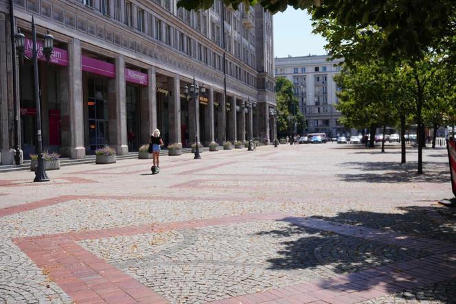 Tak w czasie upałów wygląda centrum Warszawy 