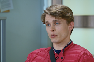 Barwy szczęścia, odcinek 2704: Biniu (Adam Stępnicki)