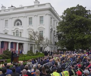 Trump ogłosił kolosalne cła. Tak ostro jeszcze nie było! To bomba wymierzona w świat