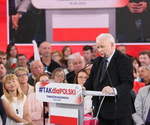 Ofensywa Jarosława Kaczyńskiego. Lider PiS ogłasza plan Siedem razy tak 