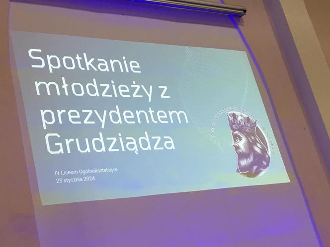 Spotkanie prezydenta Grudziądza z lokalną młodzieżą