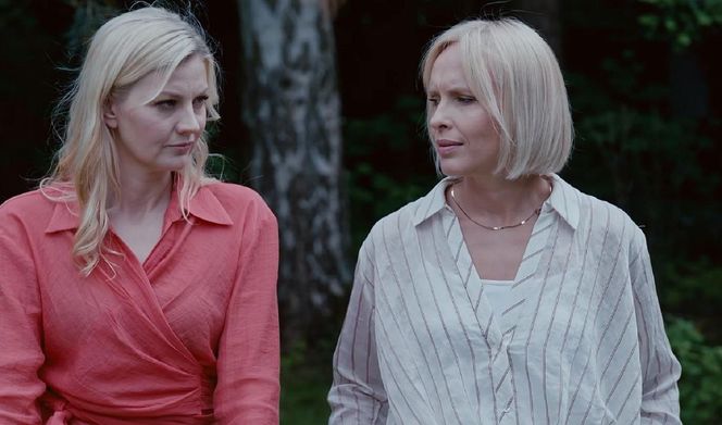 M jak miłość odc. 1883. Dorota (Iwona Rejzner), Jagoda (Katarzyna Kołeczek)