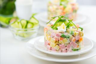 Wokół drożyzna, a Polacy marnują jedzenie! Jak temu zapobiec?