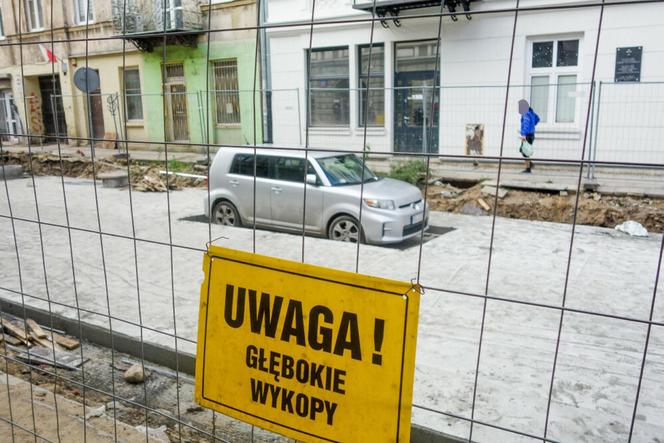 W Tarnowskich Górach betonowali samochody, nim to się stało modne w Łodzi...