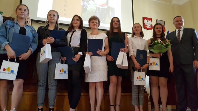 Czerpią radość z niesienia pomocy innym. Gala "Ośmiu Wspaniałych" za nami! [ZDJĘCIA]