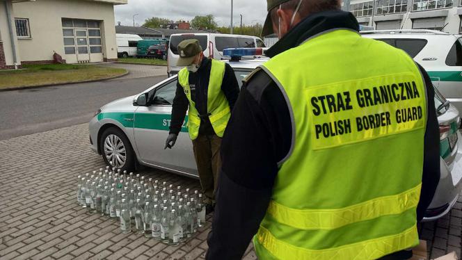 Straż Graniczna polała alkohol. Spirytus trafił do szpitali [ZDJĘCIA]