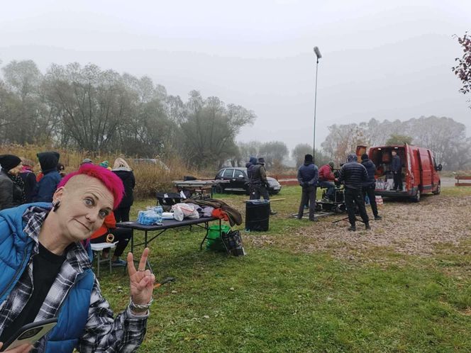 Ekipa filmowa w schronisku dla zwierząt w Nowym Sączu 
