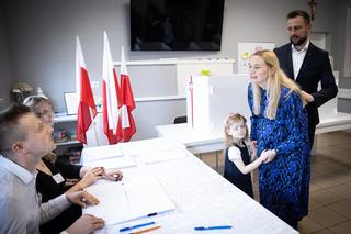 Ciężarna żona Kosiniaka-Kamysza promienieje! 