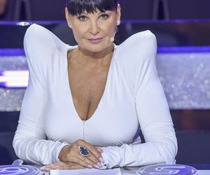 Czarna Mamba bez grzywki! Nowy wizerunek jurorki rozgrzał internet