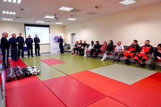 Pilscy medycy uczyli się podstaw samoobrony