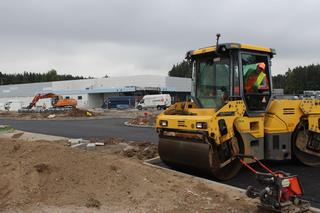 Pod Olsztynem powstaje sklep znanej sieci. Wiadomo, kiedy otwarcie