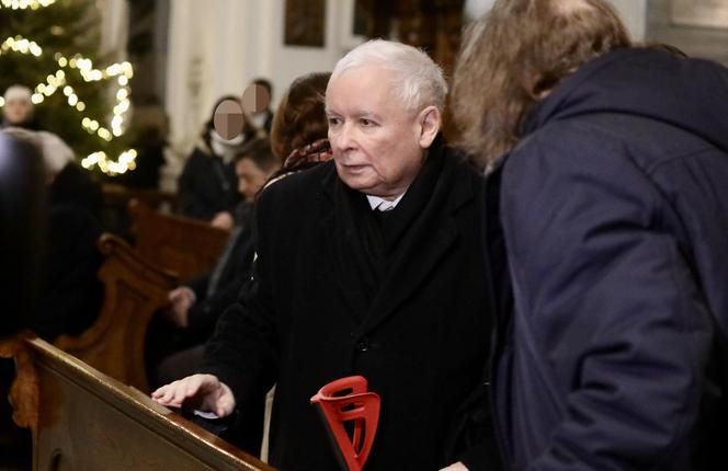 10. rocznica śmierci Jadwigi Kaczyńskiej. Jarosław Kaczyński u boku pani Basi