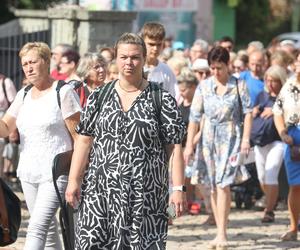 Tysiące kobiet i dziewcząt na pielgrzymce do Piekar Śląskich. Jestem w Kościele, więc idę