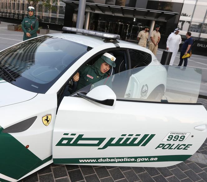 Ferrari FF police Dubai