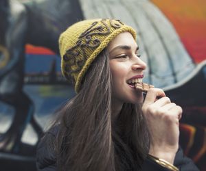Czy czekolada jest korzystna dla jelit? Ekspert rozwiewa wątpliwości