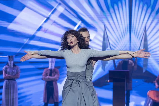 Marta Wiejak w Twoja Twarz Brzmi Znajomo 11.05.2019 (półfinał)