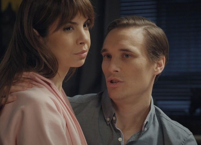 M jak miłość odc. 1865. Olek (Maurycy Popiel), Aneta (Ilona Janyst)