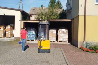 Kolejne transporty darów od radomskiej Caritas dla powodzian. Do organizacji mogą zgłaszać się wolontariusze, którzy chcą pomagać na terenach popowodziowych.