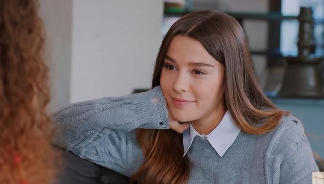 Miłość i nadzieja odc. 303. Zeynep, Melis