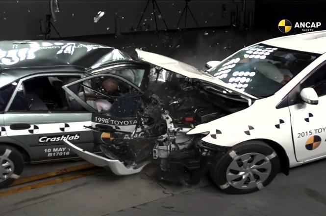 Toyota Corolla Crash test