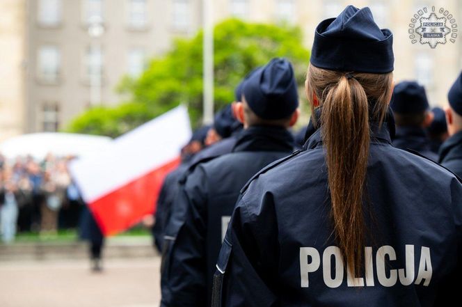 Policjantki i policjanci złożyli ślubowanie. 126 funkcjonariuszy zasiliło śląski garnizon