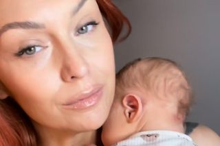 Ruda z Red Lips pokazała brzuch po ciąży. „To nie jest coś, czego masz się wstydzić”