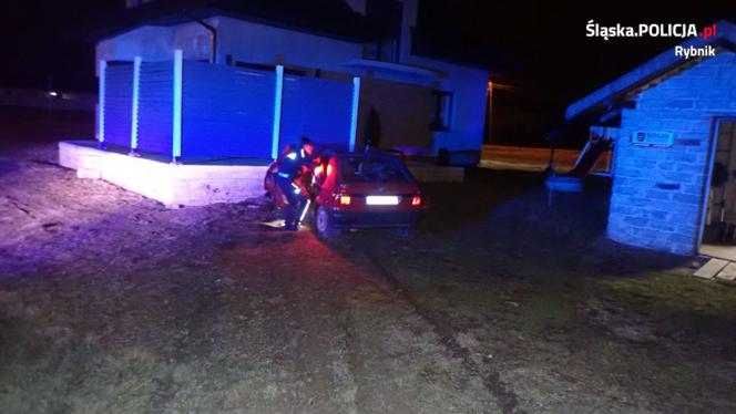 16-latek uciekał starą Skodą przed policjantami