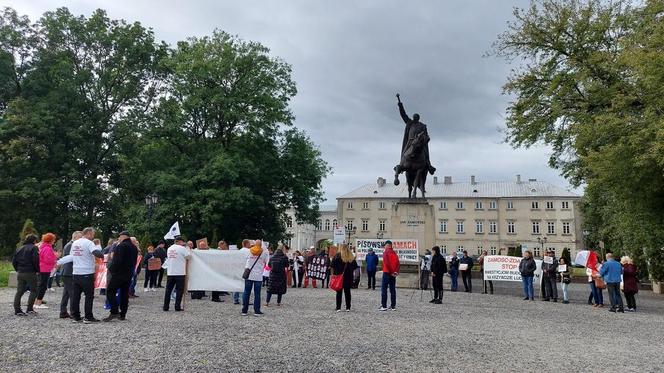 Protest przeciw CPK w Zamościu