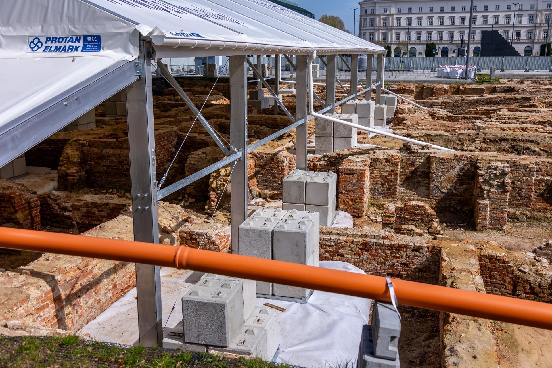 Odbudowa Pałacu Saskiego, piwnice