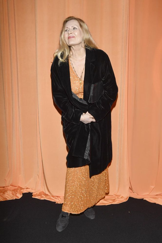 Fijał w gorsecie, Wędzikowska bez stanika i Szapołowska w szlafroku. Gwiazdy zaszalały na czerwonym dywanie