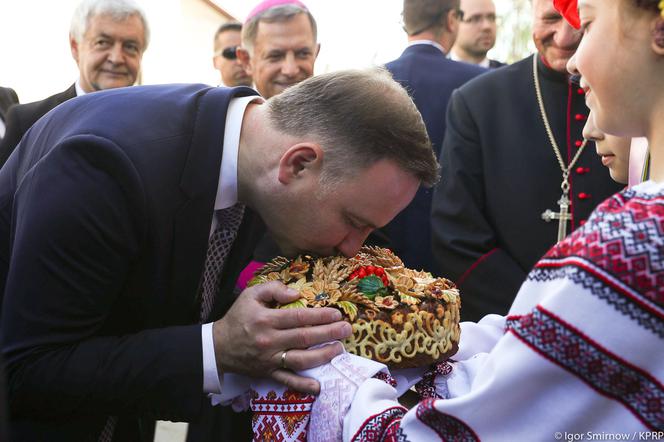 Prezydent Andrzej Duda oddał hołd ofiarom rzezi wołyńskiej